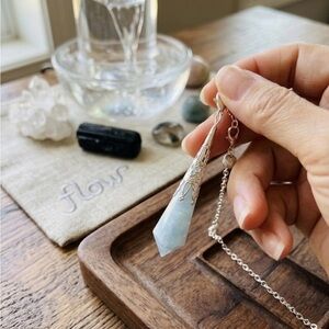 ✨ Natural Aquamarine Crystal Pendulum ✨ Flow & Clarity